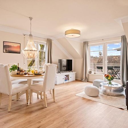 Wohlfuehl-Apartment Irisbluete Mit Privatstrand FDH Esterno foto